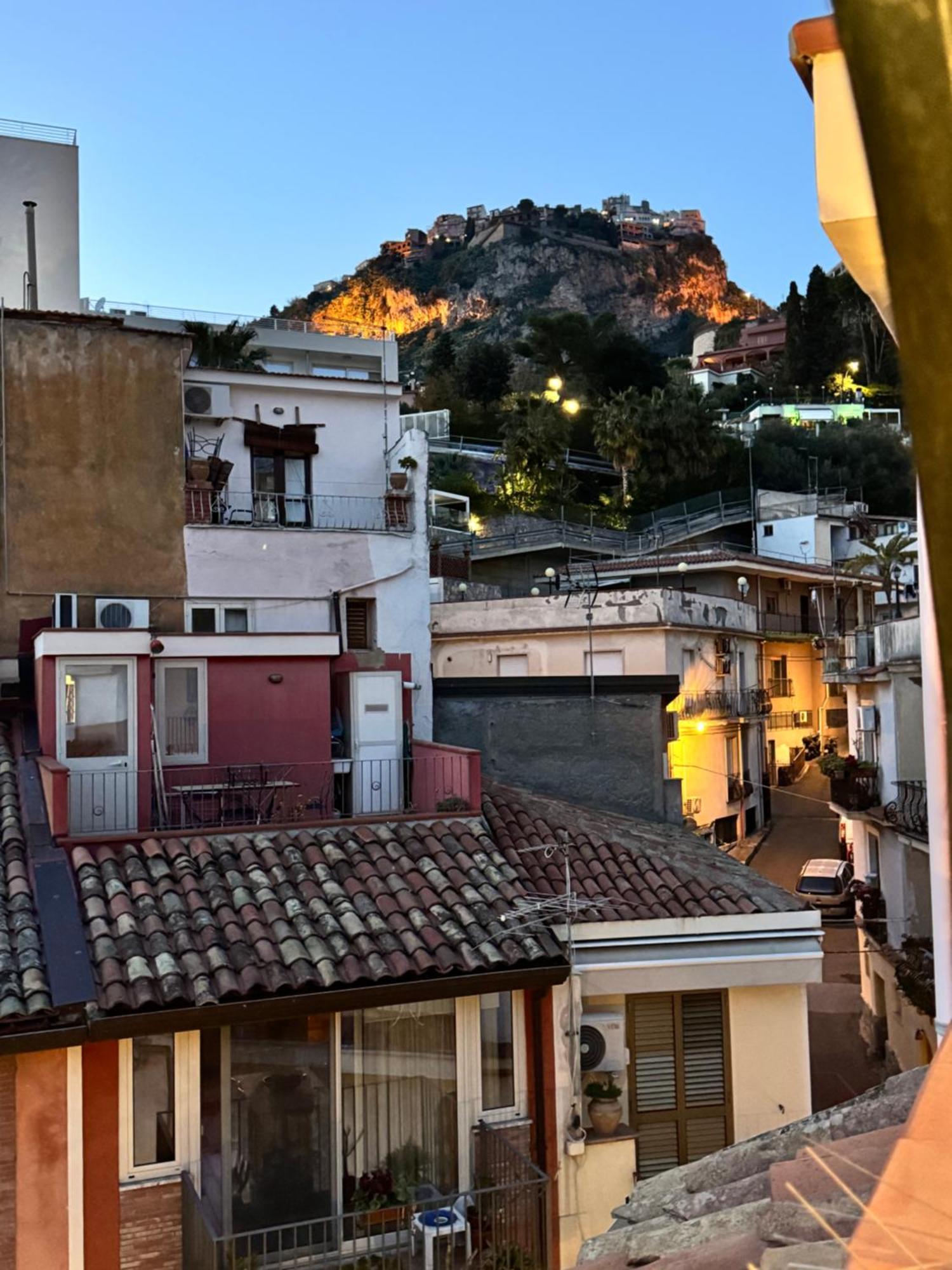 Taormina'S Sun Apartment Exterior foto