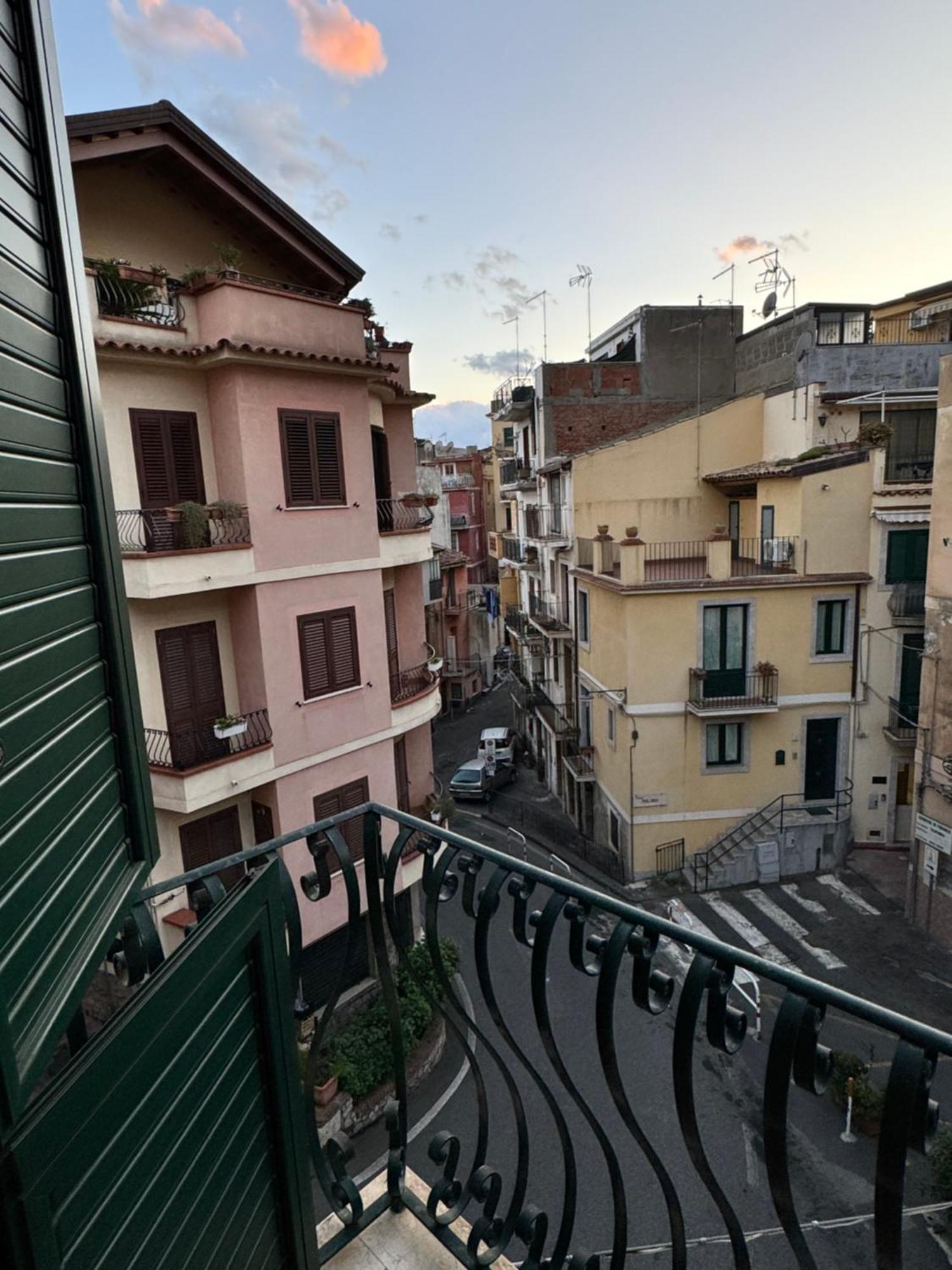 Taormina'S Sun Apartment Exterior foto